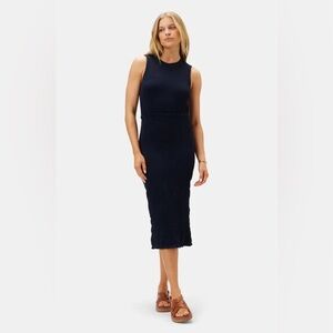 Elegant Black smocked Sleeveless Dress nwt size L